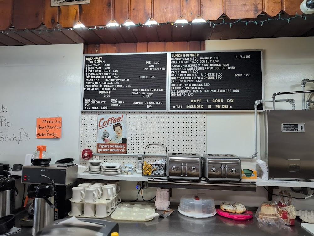 Stu's Restaurant 1 Egg, Choice Of Bacon, Ham Or Sausage, Toast
